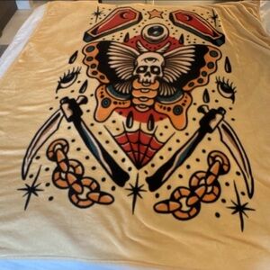 Sugar Skull Tattoo-Inspired Soft Yellow Plush Blanket